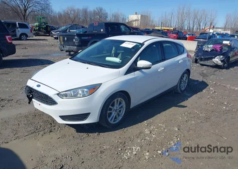 2016 Ford Focus Se z USA, uszkodzony, nr VIN 1FADP3K29GL291416